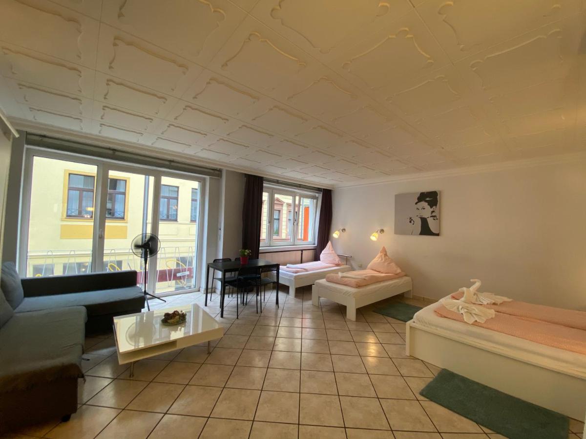 Central Shared Apartment, Friesenplatz Cologne Extérieur photo