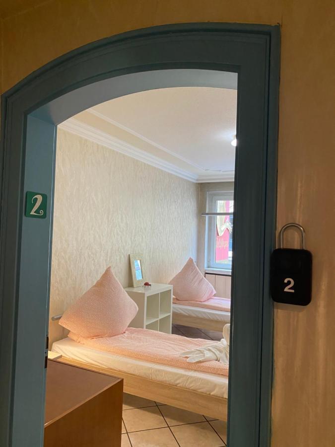 Central Shared Apartment, Friesenplatz Cologne Extérieur photo