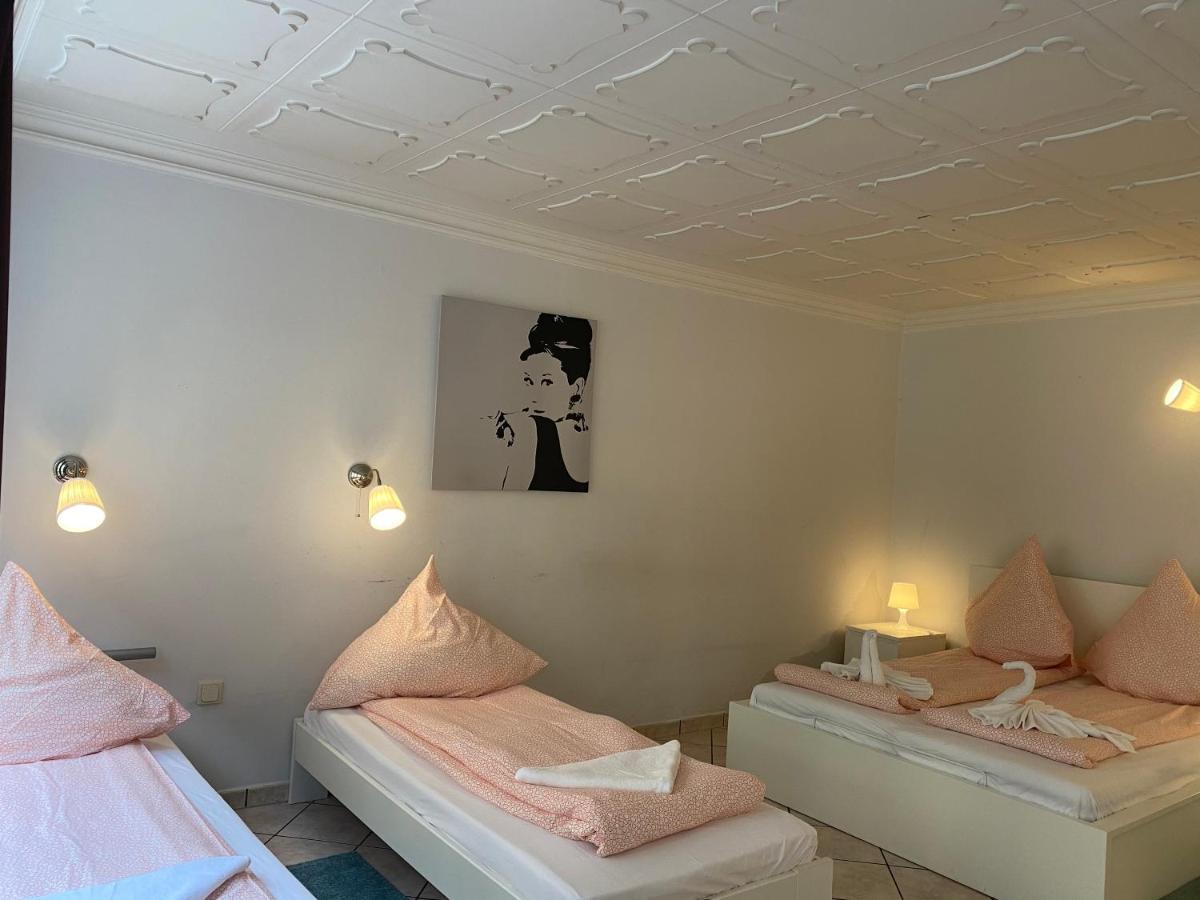 Central Shared Apartment, Friesenplatz Cologne Extérieur photo