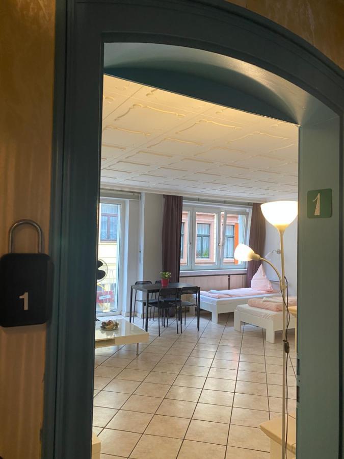 Central Shared Apartment, Friesenplatz Cologne Extérieur photo
