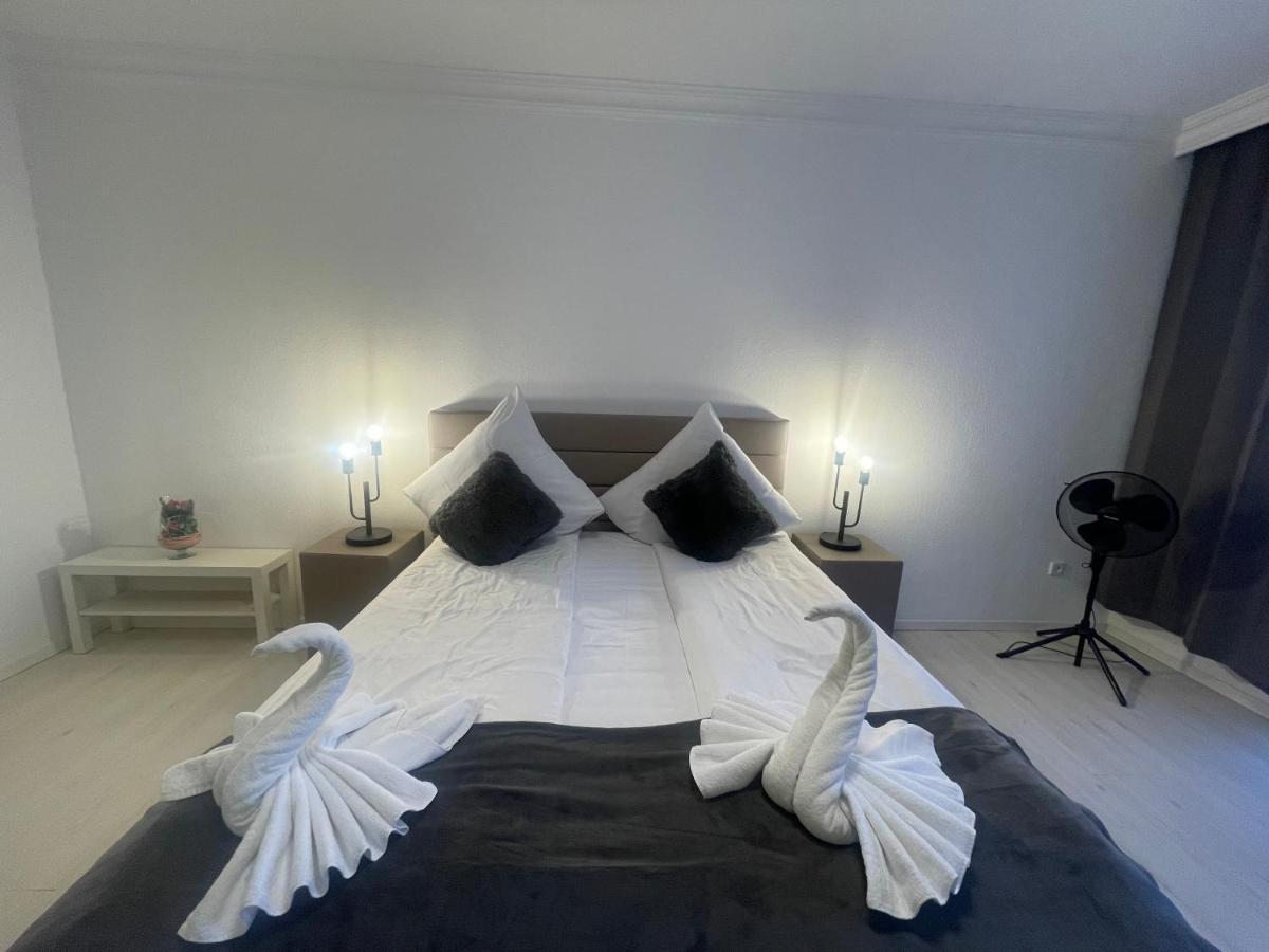 Central Shared Apartment, Friesenplatz Cologne Extérieur photo